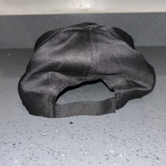 Preowned Red Sox Runs on Dunkin' Boston Dunkin Donuts Black Baseball Cap NWOT - Picture 4 of 5